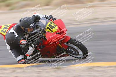 media/Sep-10-2023-SoCal Trackdays (Sun) [[6b4faecef6]]/Turn 4 Inside (925am)/